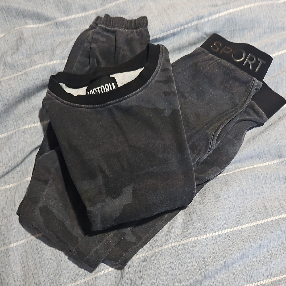 Victoria Secret Camo Sweatsuit